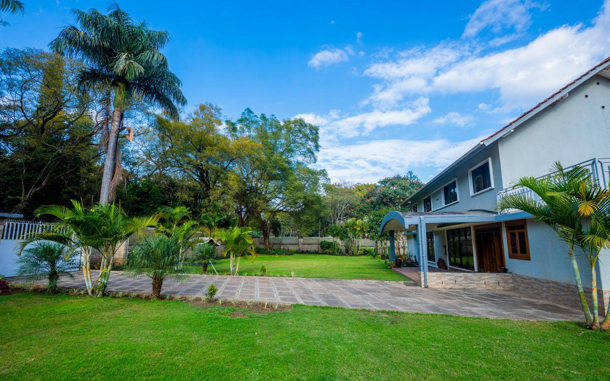 Nyumbani Palace Arusha Exterior foto